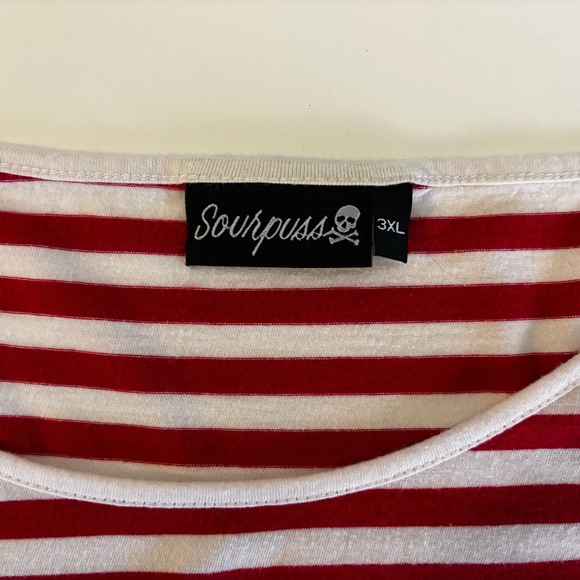 Sourpuss Red & White striped top with 3/4 length sleeves - Picture 3 of 4